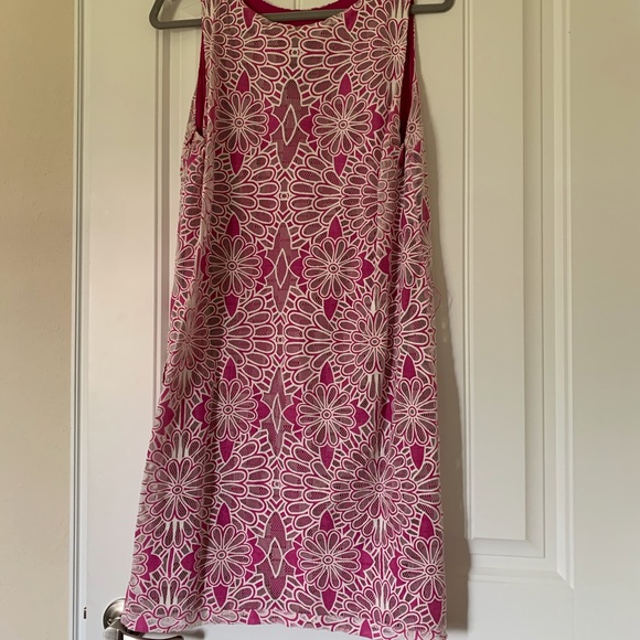 Dress - Picture 1 of 3